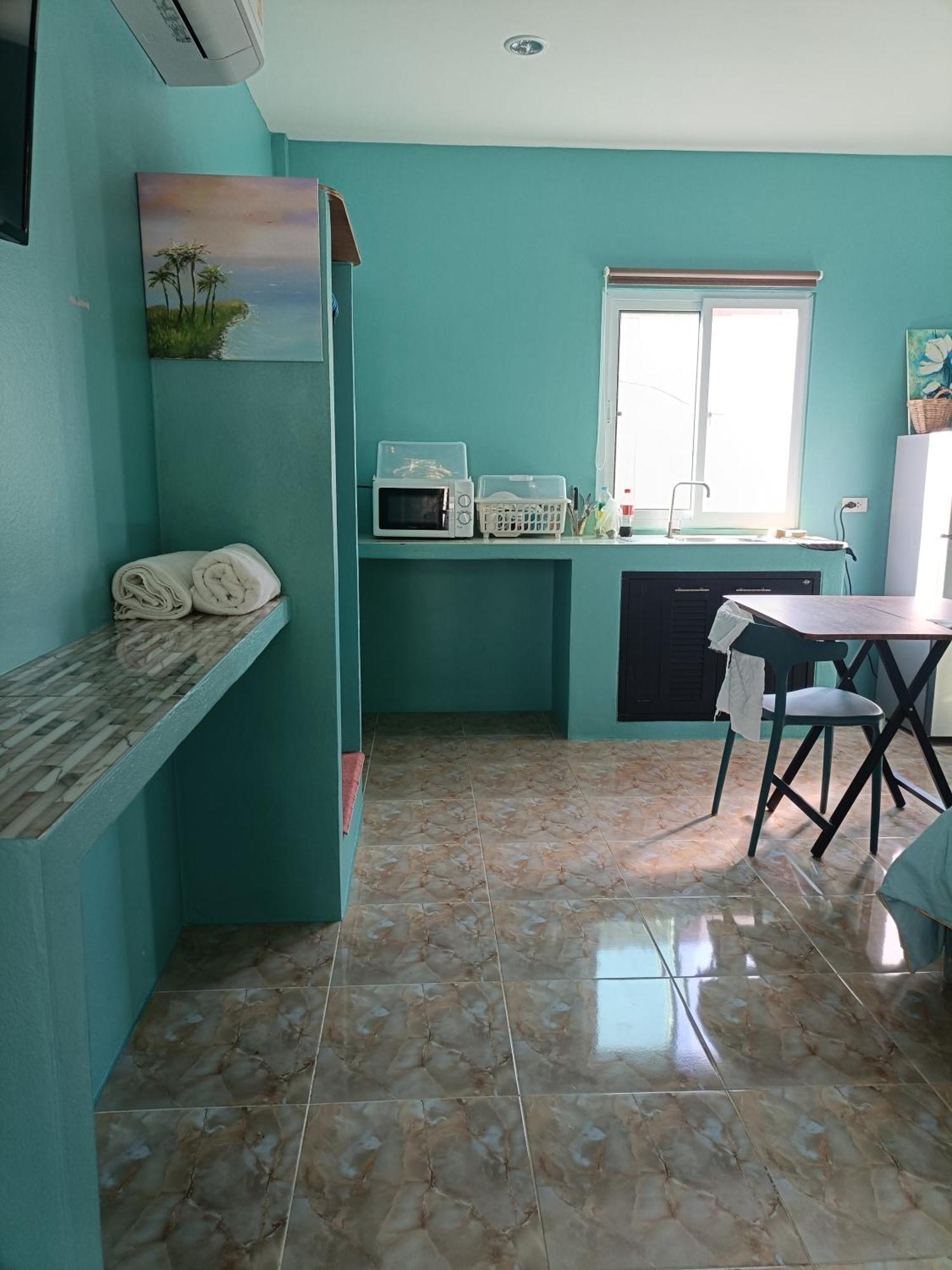 Chill Land House Hotel หาดบางเทา ภายนอก รูปภาพ