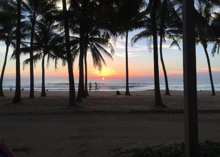 Chill Land House Hotel หาดบางเทา ภายนอก รูปภาพ